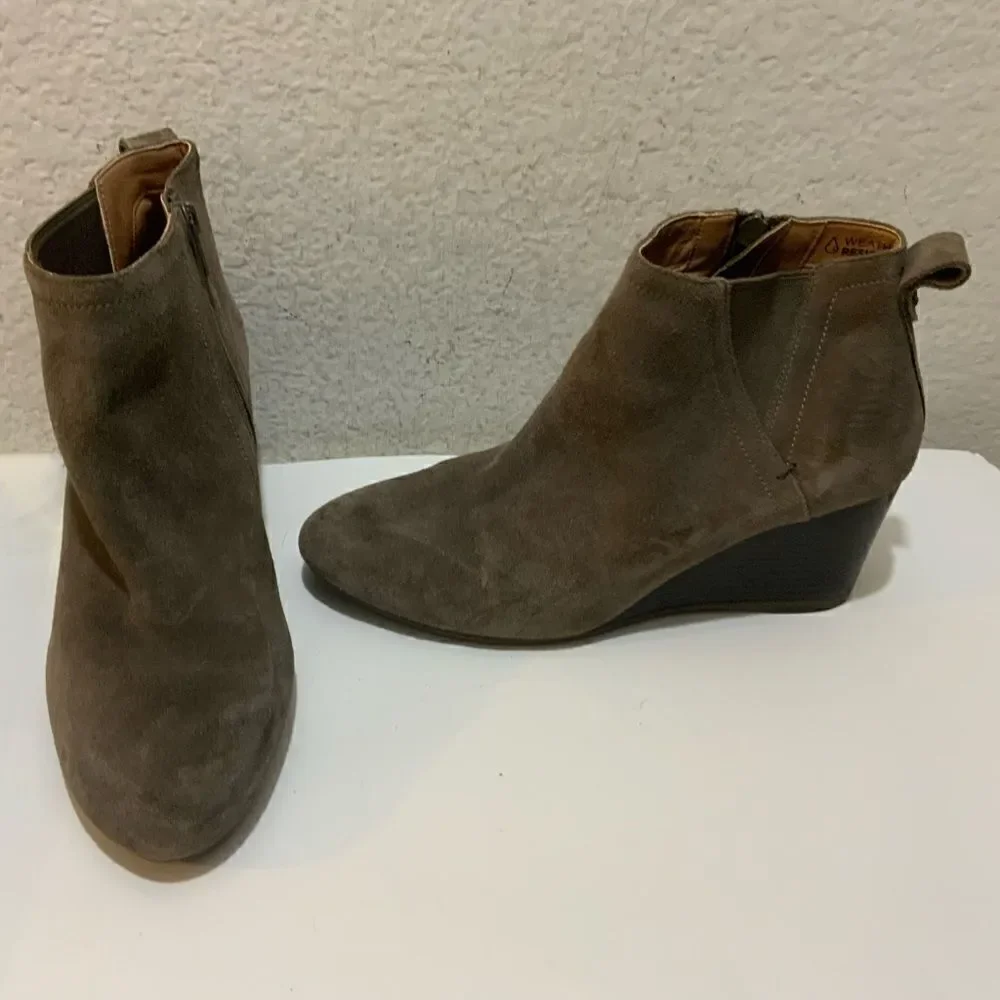 Vionic Gray Paloma Wedge Ankle Boot Women Size 9